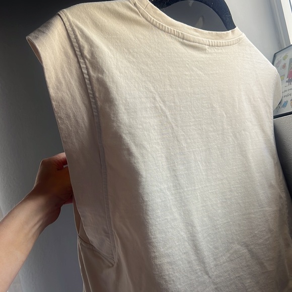 Semi box sleeve top - Picture 4 of 4